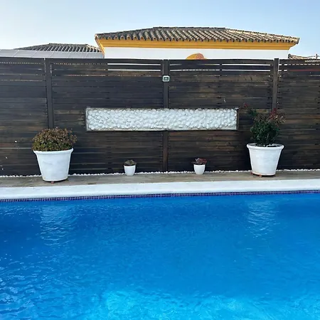 Casa Manolete * צ'יקלנה דה לה פרונטרה